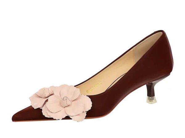 Women's Classic Kitten Heel Pumps - Pointed Toe, Low Heel Comfort | Sizes 34 to 43