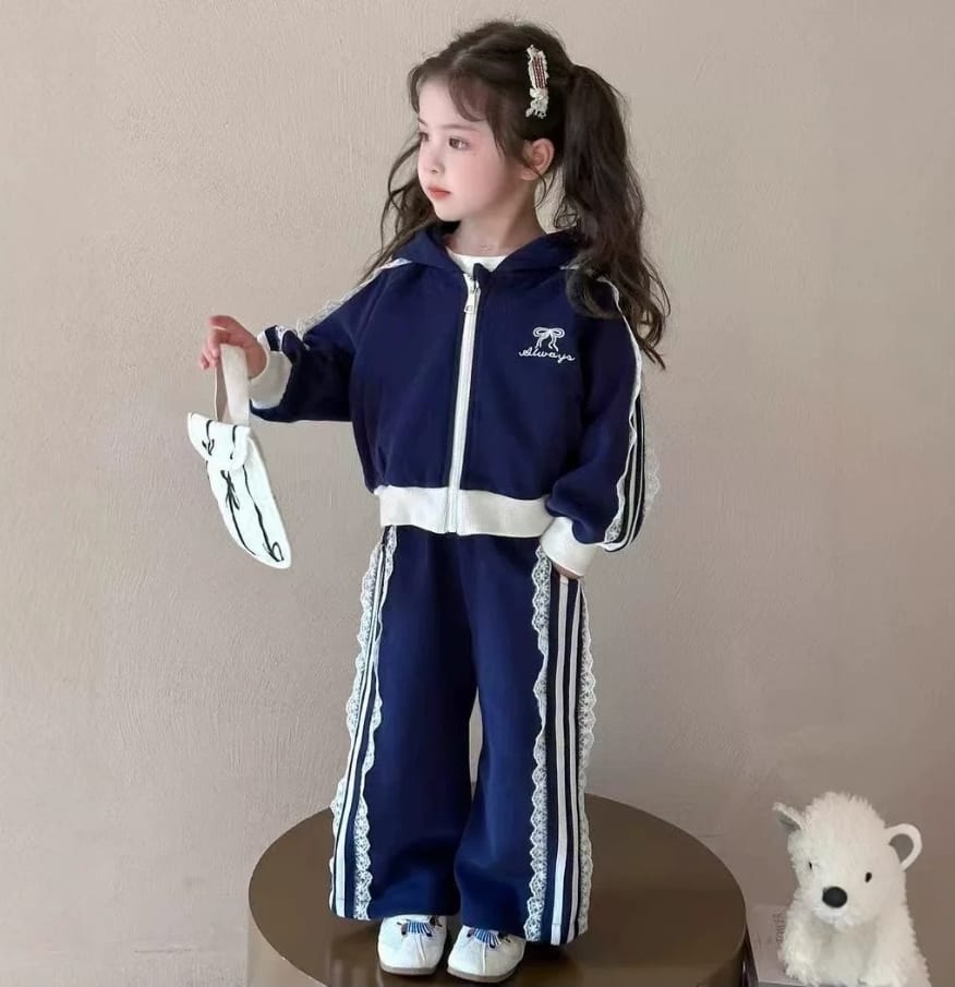 Girls' Fashion Tracksuit Set - Wide-Leg Joggers, Bow Detail & Lace Stripe | Ages 1-8